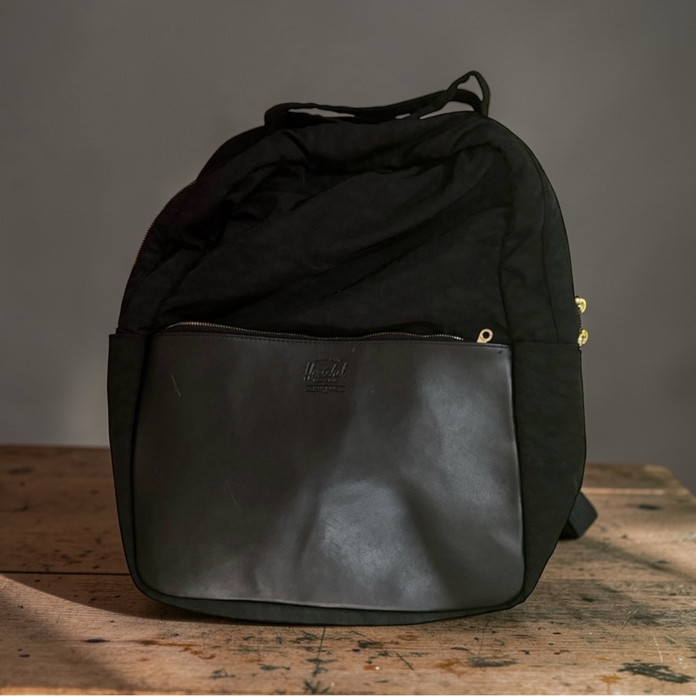 Hershel Stylish Black Backpack